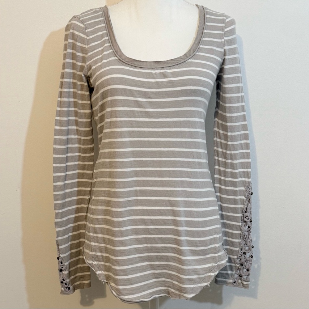 Free People Gray Stripe Crochet Lace Sleeve Long Sleeve — Top Medium - Picture 1 of 8